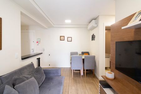 Sala de apartamento à venda com 2 quartos, 50m² em Ferreira, São Paulo