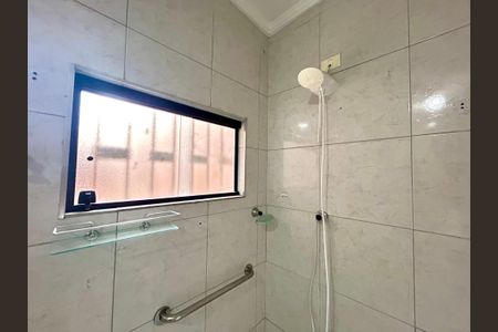 Casa à venda com 269m², 3 quartos e 2 vagas Casa à venda com 269m², 3 quartos e 2 vagasBanheiro da Suíte