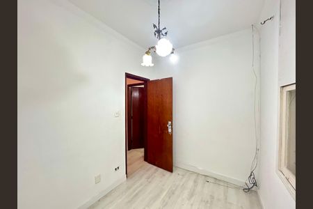 Casa à venda com 269m², 3 quartos e 2 vagas Casa à venda com 269m², 3 quartos e 2 vagasQuarto 1