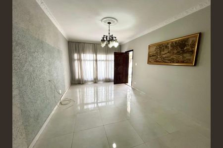 Sala de casa à venda com 3 quartos, 269m² em Cidade Maia, Guarulhos
