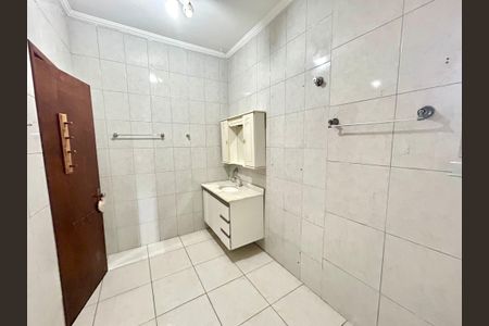 Casa à venda com 269m², 3 quartos e 2 vagas Casa à venda com 269m², 3 quartos e 2 vagasBanheiro da Suíte