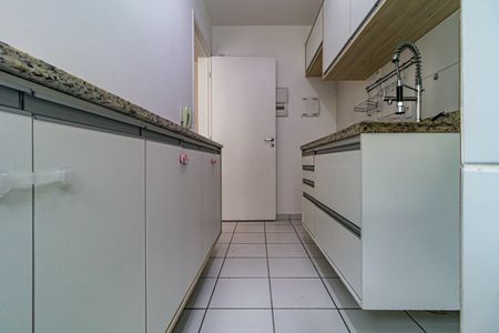 Apartamento à venda com 60m², 2 quartos e 1 vagaCozinha