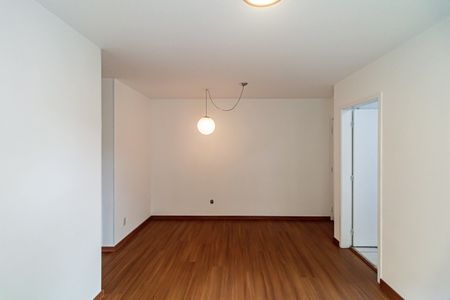 Apartamento à venda com 60m², 2 quartos e 1 vagaSala