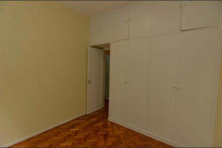 Apartamento para alugar com 67m², 2 quartos e 1 vagaQuarto 2