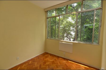 Apartamento para alugar com 67m², 2 quartos e 1 vagaQuarto 2