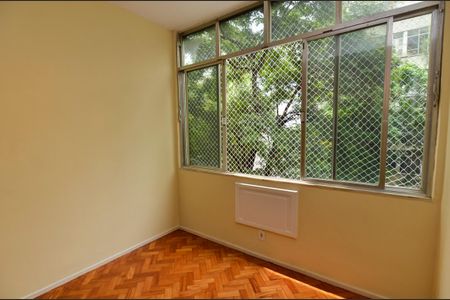 Quarto 1 de apartamento para alugar com 2 quartos, 67m² em Tijuca, Rio de Janeiro