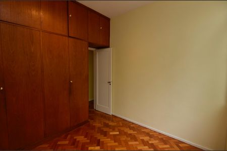 Apartamento para alugar com 67m², 2 quartos e 1 vagaQuarto 1