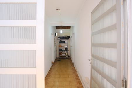 Casa para alugar com 280m², 6 quartos e 12 vagasCasa 2 Corredor