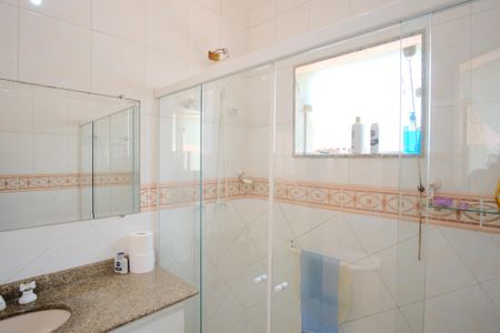 Casa para alugar com 280m², 6 quartos e 12 vagasCasa 1 Banheiro da Suíte