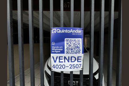 Casa à venda com 200m², 4 quartos e 2 vagasFachada/Placa