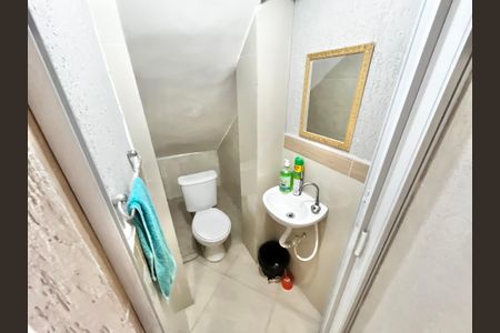 Casa à venda com 200m², 4 quartos e 2 vagasEdícula/Banheiro