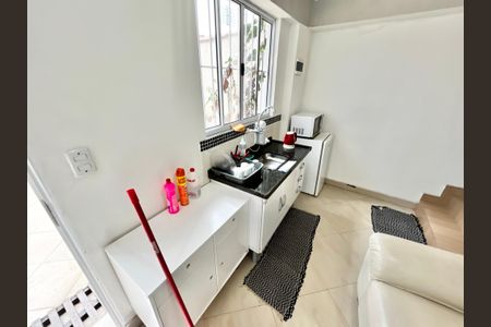Casa à venda com 200m², 4 quartos e 2 vagasEdícula/Cozinha