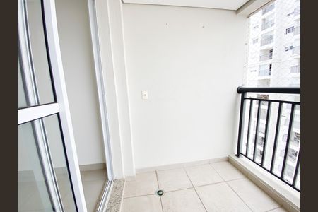 Apartamento à venda com 40m², 1 quarto e 1 vaga Apartamento à venda com 40m², 1 quarto e 1 vagaSacada