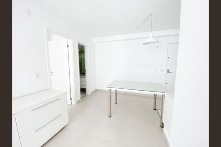 Apartamento à venda com 40m², 1 quarto e 1 vaga Apartamento à venda com 40m², 1 quarto e 1 vagaSala