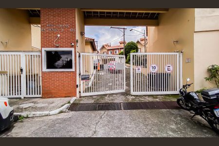 Casa de condomínio à venda com 86m², 3 quartos e 1 vagaFachada