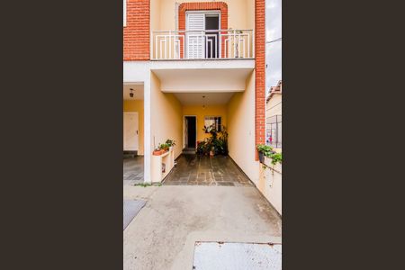 Casa de condomínio à venda com 86m², 3 quartos e 1 vagaFachada