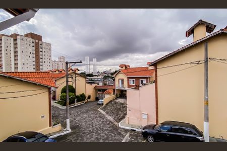 Casa de condomínio à venda com 86m², 3 quartos e 1 vagaVaranda