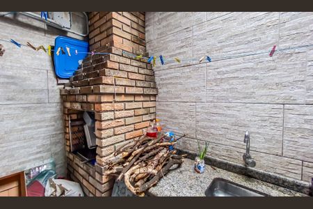 Casa de condomínio à venda com 86m², 3 quartos e 1 vagaÁrea de Serviço