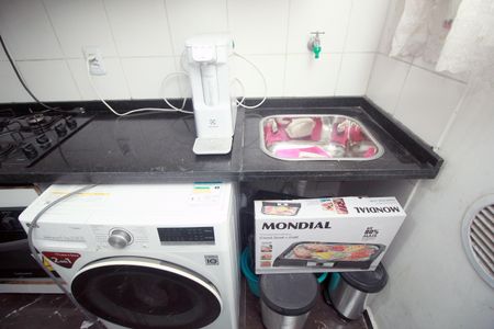 Apartamento para alugar com 54m², 2 quartos e 1 vagaÁrea de Serviço