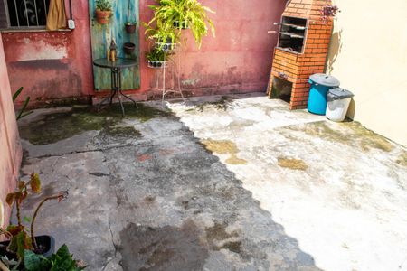 Casa para alugar com 60m², 1 quarto e sem vagaQuintal