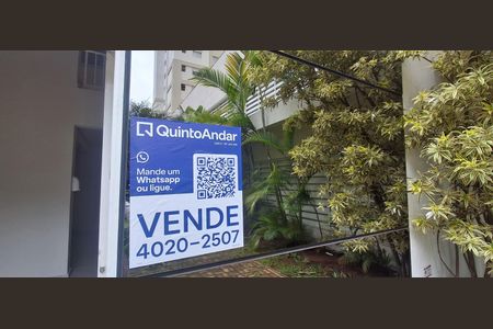 Apartamento à venda com 107m², 2 quartos e 2 vagasPlaquinha 