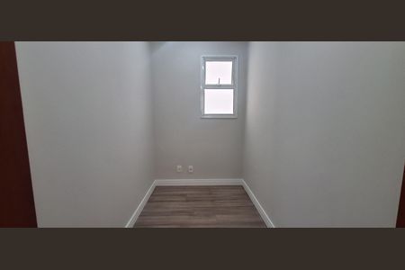 Apartamento à venda com 107m², 2 quartos e 2 vagasEscritório 