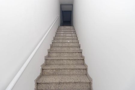 Apartamento para alugar com 38m², 1 quarto e sem vagaEscada