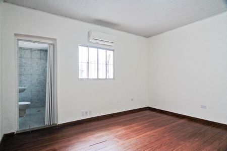 Casa para alugar com 110m², 2 quartos e sem vagaSuíte