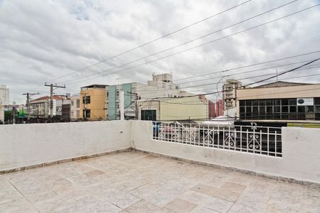 Casa para alugar com 110m², 2 quartos e sem vagaVaranda