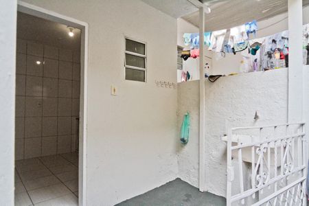 Casa para alugar com 110m², 2 quartos e sem vagaÁrea de Serviço