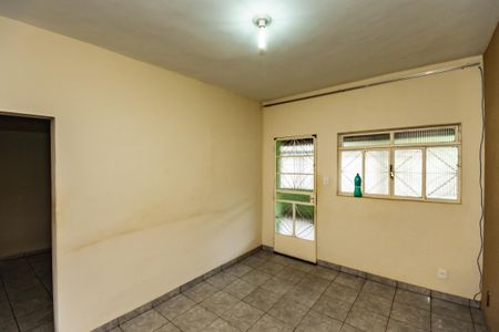 Casa para alugar com 3 quartos, 162m² em Jardim dos Comerciários, Belo Horizonte