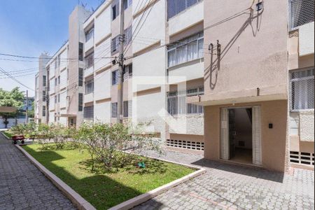 Apartamento à venda com 65m², 2 quartos e 1 vagaFachada 