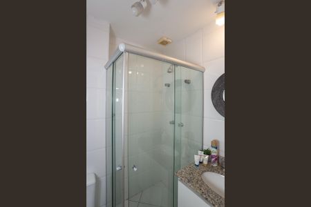 Apartamento à venda com 58m², 2 quartos e 2 vagas Apartamento à venda com 58m², 2 quartos e 2 vagasBanheiro Social