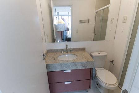 Banheiro da Suíte de kitnet/studio para alugar com 1 quarto, 35m² em Real Parque, São Paulo