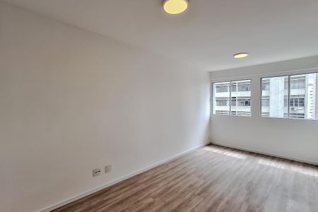 Sala/Área de Serviço de apartamento à venda com 1 quarto, 30m² em Liberdade, São Paulo