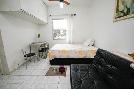 Sala de kitnet/studio para alugar com 1 quarto, 32m² em Boqueirão, Praia Grande