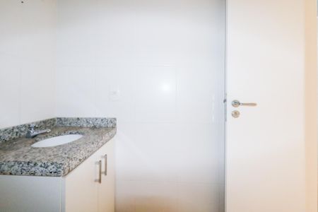 Apartamento para alugar com 68m², 2 quartos e 1 vaga Apartamento para alugar com 68m², 2 quartos e 1 vagaBanheiro