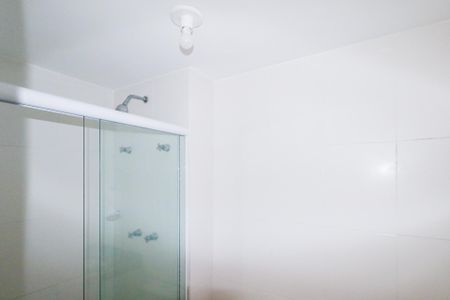 Apartamento para alugar com 68m², 2 quartos e 1 vaga Apartamento para alugar com 68m², 2 quartos e 1 vagaBanheiro