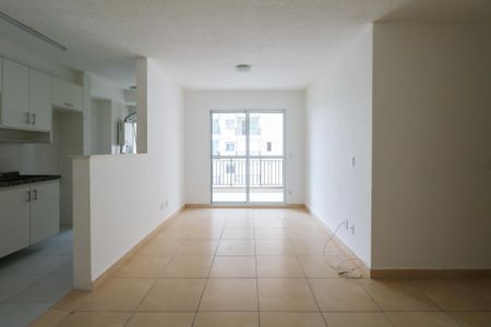 Apartamento para alugar com 68m², 2 quartos e 1 vaga Apartamento para alugar com 68m², 2 quartos e 1 vagaSala
