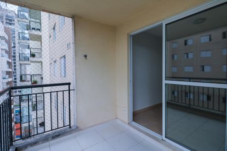 Apartamento para alugar com 68m², 2 quartos e 1 vaga Apartamento para alugar com 68m², 2 quartos e 1 vagaVaranda