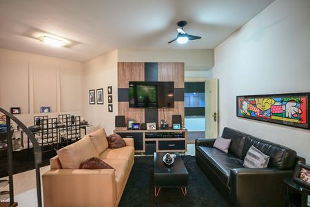 Apartamento para alugar com 72m², 1 quarto e 1 vagaSala