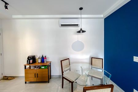 Apartamento para alugar com 67m², 2 quartos e 1 vaga