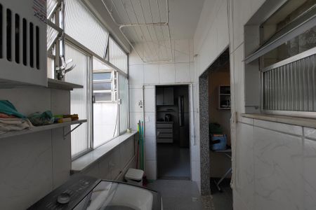 Apartamento para alugar com 124m², 3 quartos e 1 vagaÁrea de Serviço