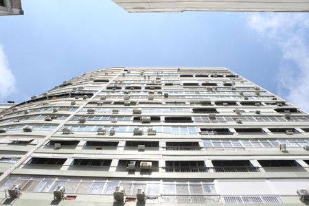 Apartamento para alugar com 124m², 3 quartos e 1 vagaFachada e portaria
