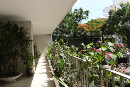 Apartamento para alugar com 124m², 3 quartos e 1 vagaFachada e portaria