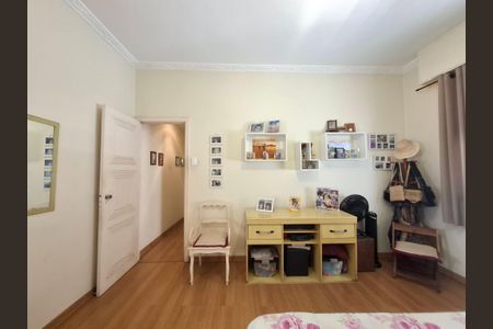 Apartamento à venda com 115m², 2 quartos e sem vagaQuarto 2