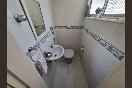 Apartamento à venda com 115m², 2 quartos e sem vagaLavabo