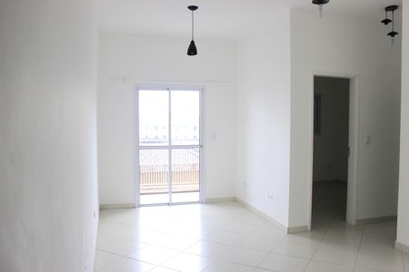 Sala de apartamento para alugar com 2 quartos, 55m² em Jardim Santa Cecilia, Guarulhos