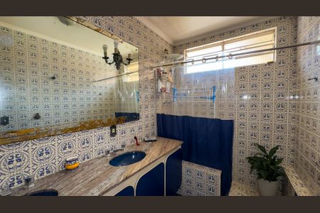 Casa à venda com 158m², 3 quartos e 3 vagasBanheiro da Suíte 2