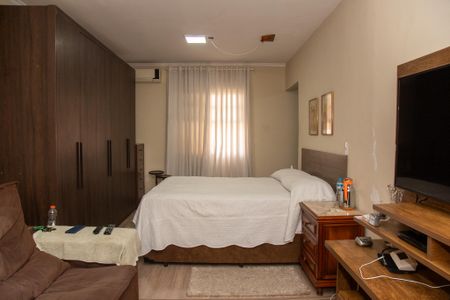 Casa à venda com 158m², 3 quartos e 3 vagasQuarto Suíte